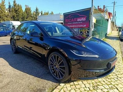 Preto Usado 2024 Tesla Model 3 Standard Range Sedan | € 34.000 (Preço elevado)