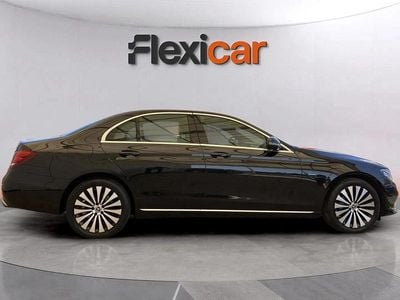 Preto Usado 2018 Mercedes E350 Avantgarde Sedan | € 28.490