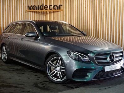 Cinza Usado 2016 Mercedes E220 AMG Sedan | € 28.990 (Preço justo)