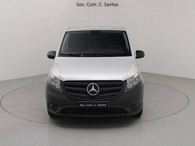 Usado Mercedes e-Vito 85 kW (116 HP) 2023 Cinza Monovolume