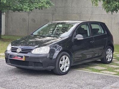 Usado 2006 VW Golf V Trendline Sedan | € 4.500 (Caro)