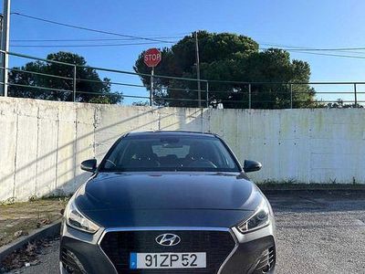 Usado Hyundai i30 N Line 120 HP (88 kW) 2019 Sedan
