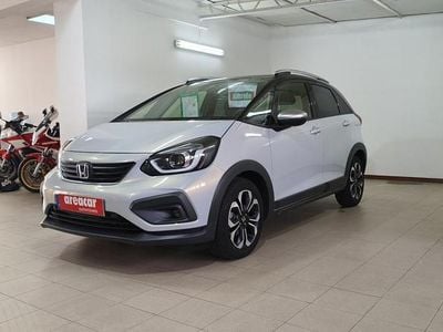 Usado Honda Jazz 109 HP (80 kW) 2022 Cinzento Citadino