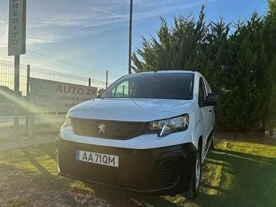 Branco Usado 2020 Peugeot Partner Monovolume | € 14.900 (Preço justo)