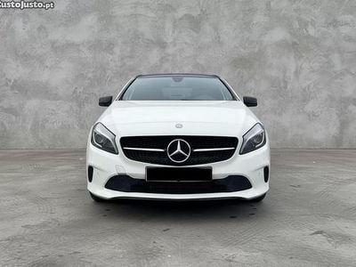 Usado Mercedes A180 109 HP (80 kW) 2017 Branco Citadino