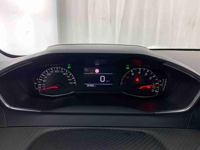 Preto Usado 2025 Peugeot 208 Style Citadino | € 18.700 (Preço justo)