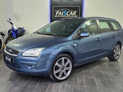 Usado Ford Focus 109 HP (80 kW) 2005 Azul Carrinha