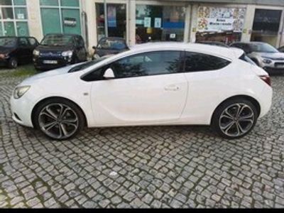 Opel Astra GTC