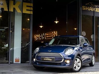 Usado Mini Cooper D 116 HP (85 kW) 2015 Azul escuro Citadino
