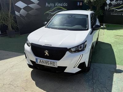 Branco Usado 2022 Peugeot 2008 SUV | € 18.950 (Preço justo)