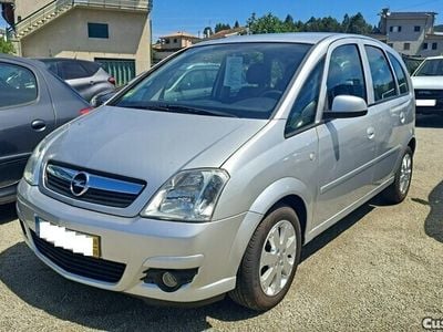 Cinza Usado 2006 Opel Meriva Cosmo Monovolume | € 5.450