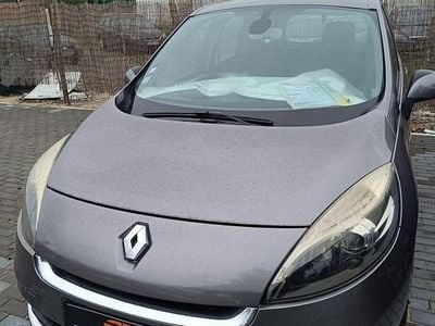 Cinza Usado 2012 Renault Scénic III Dynamique Monovolume | € 8.300 (Preço justo)