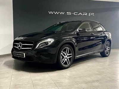 Usado Mercedes GLA180 109 HP (80 kW) 2015 Preto SUV