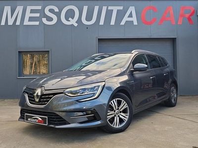 Usado Renault Mégane GrandTour Intens 115 HP (84 kW) 2021 Cinza Carrinha