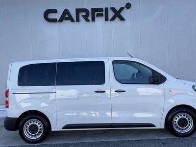 Branco Usado 2018 Peugeot Traveller Business-Line Monovolume | € 29.999