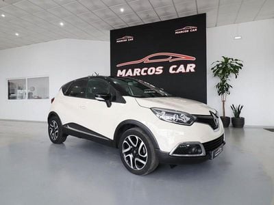 Usado Renault Captur 110 HP (80 kW) 2015 Bege SUV