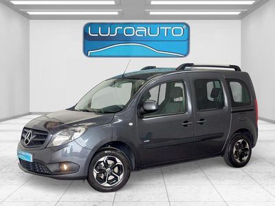 Usado Mercedes Citan 111 110 HP (80 kW) 2018 Cinza Carrinha