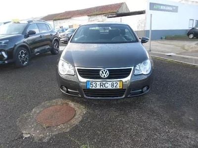 Usado VW Eos 122 HP (89 kW) 2011 Castanho Cabrios