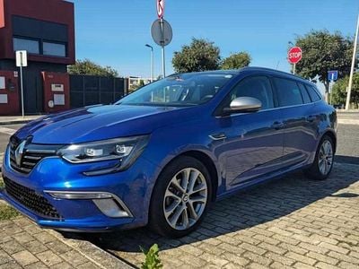 Usado Renault Mégane IV 110 HP (80 kW) 2017 Azul Carrinha