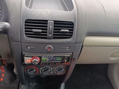 Renault Clio II
