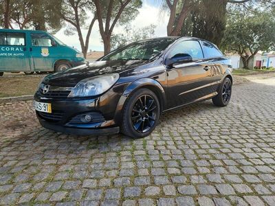 Opel Astra GTC