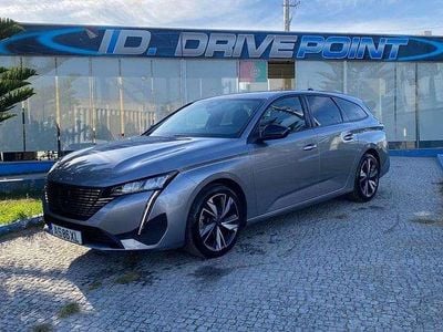Cinza Usado 2022 Peugeot 308 Allure Carrinha | € 17.900 (Preço justo)
