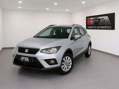 Cinzento Usado 2020 Seat Arona SUV | € 16.500 (Preço justo)