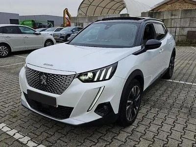 Branco Usado 2020 Peugeot e-2008 GT SUV | € 18.350 (Preço justo)