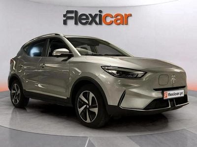 Usado MG ZS Luxury 114 kW (156 HP) 2023 Cinza Sedan