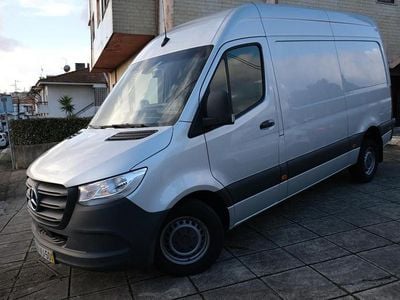 Usado Mercedes Sprinter 163 HP (119 kW) 2018 Cinza Van