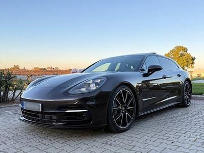 Porsche Panamera 4