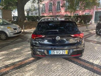 Usado 2019 Opel Astra Sedan | € 15.000 (Preço justo)