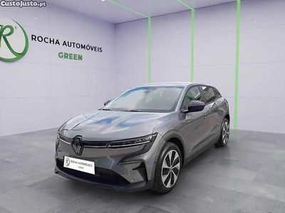 Cinza Usado 2022 Renault Mégane Equilibre SUV | € 22.999 (Super Preço)
