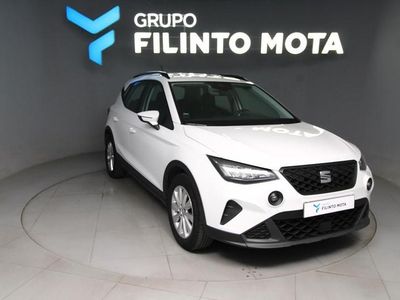 Branco Usado 2023 Seat Arona Style SUV | € 14.990 (Preço justo)
