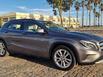 Mercedes GLA200