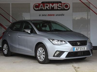 Usado Seat Ibiza 80 HP (58 kW) 2021 Cinzento Citadino
