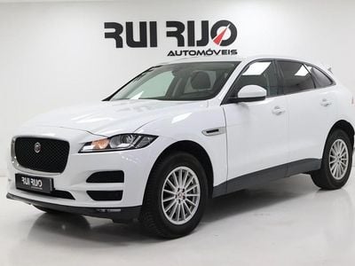 Usado Jaguar F-Pace R-Sport 180 HP (132 kW) 2017 Branco SUV