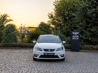 Usado Seat Ibiza 105 HP (77 kW) 2013 Branco