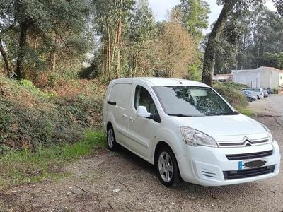 Usado Citroën Berlingo 92 HP (67 kW) 2014 Branco Monovolume