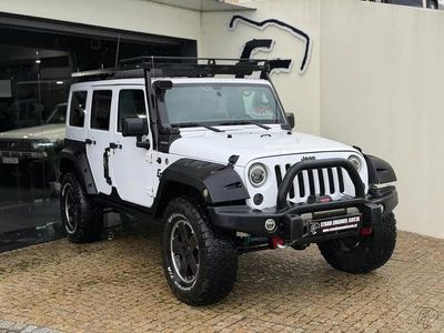 Branco Usado 2011 Jeep Wrangler Unlimited Rubicon SUV | € 58.000