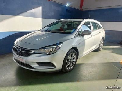 usado Opel Astra 1.6 CDTI Business Ed