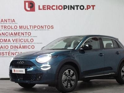 Verde Usado 2025 Fiat 600 La Prima SUV | € 25.950 (Preço justo)