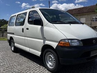 Usado 2005 Toyota HiAce Van | € 7.500