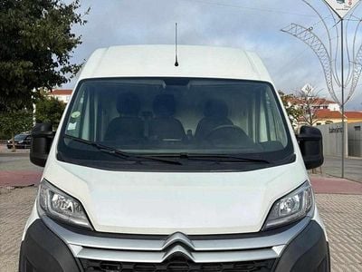 Usado Citroën Jumper 140 HP (102 kW) 2020 Branco Monovolume