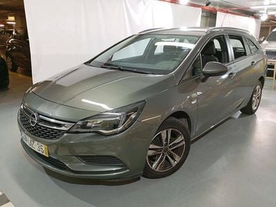 Cinzento Usado 2018 Opel Astra Sport Carrinha | € 10.990 (Preço justo)