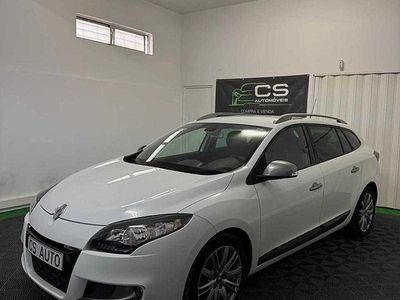 Branco Usado 2011 Renault Mégane III | € 8.900 (Preço justo)