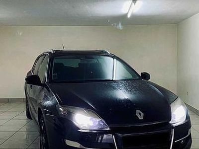 Usado 2012 Renault Laguna III Bose Edition Carrinha | € 8.500