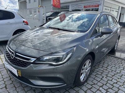 Usado Opel Astra Edition 105 HP (77 kW) 2019 Cinza Carrinha