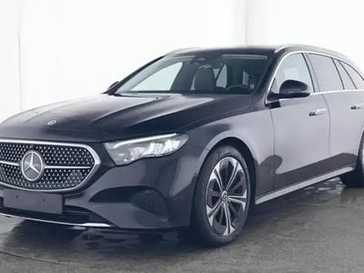 Preto Usado 2024 Mercedes E300 Carrinha | € 48.000