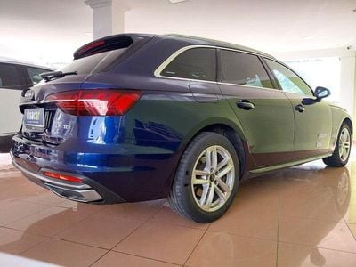 Azul Usado 2023 Audi A4 Carrinha | € 38.850